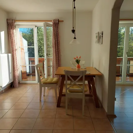 Perllehen Apartamento